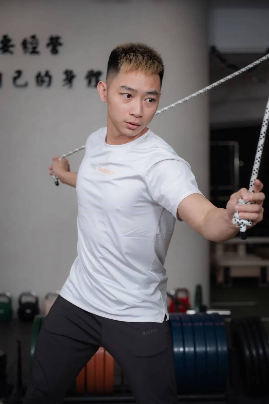 純浪力量教練 周浪 Lan